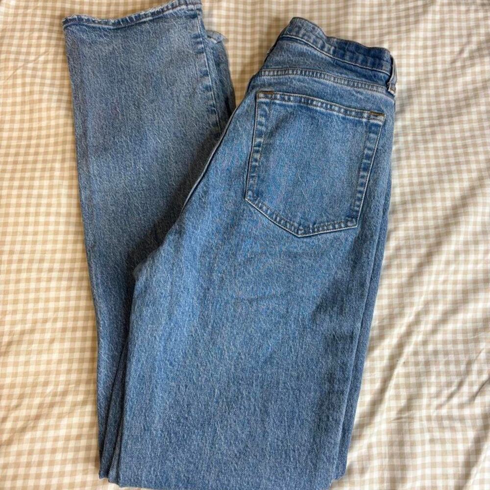 A&F The 90’s Straight Ultra High Rise Jeans